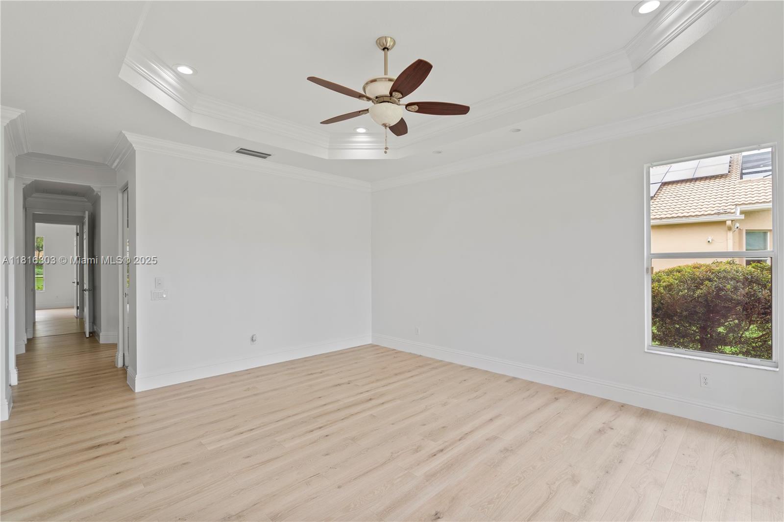 VALENCIA POINTE 1 - Residential