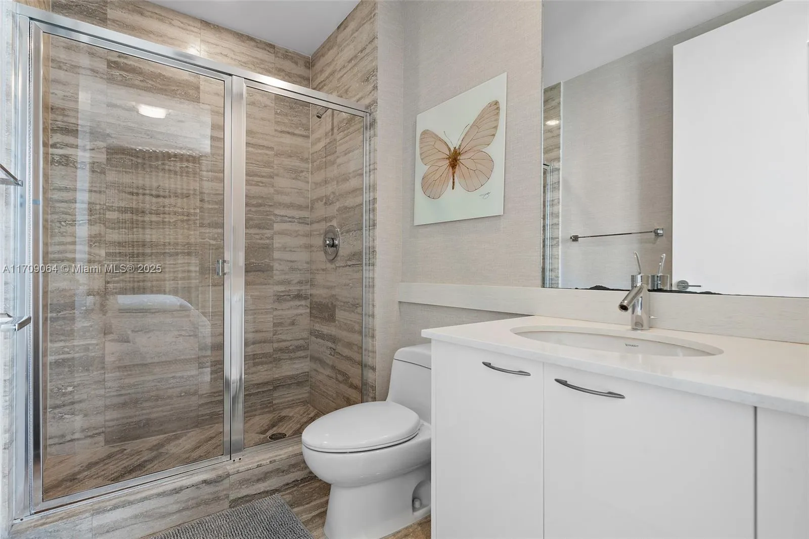 Sunny Isles Beach, Florida 33160, United States, 3 Bedrooms Bedrooms, ,4 BathroomsBathrooms,Residential,Active,26093