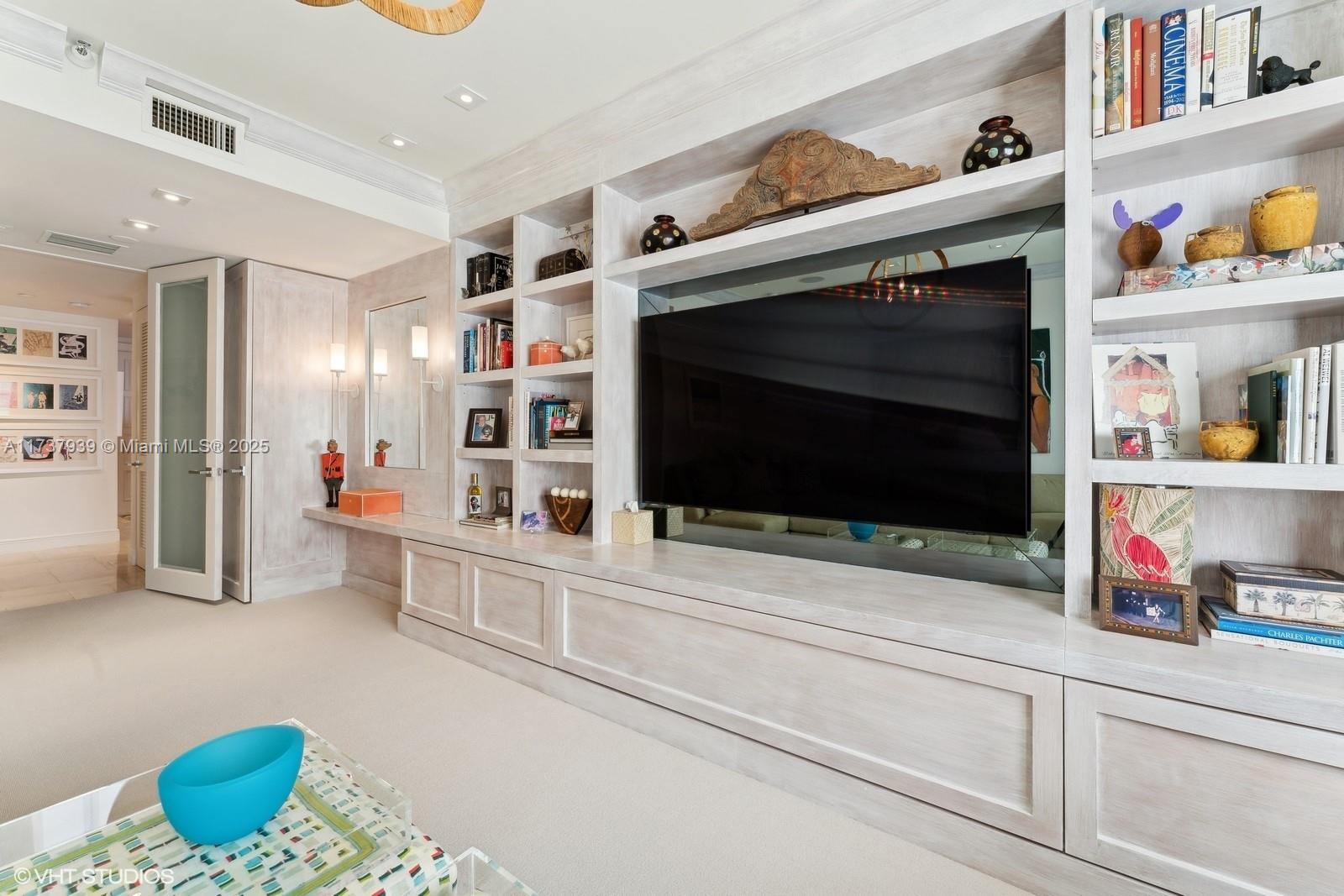 Fisher Island - Residential