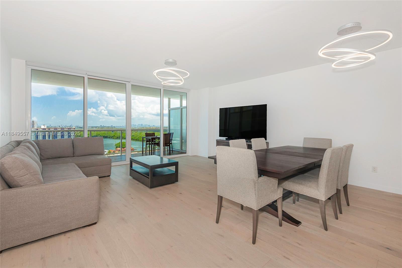 400 Sunny Isles Blvd 1819