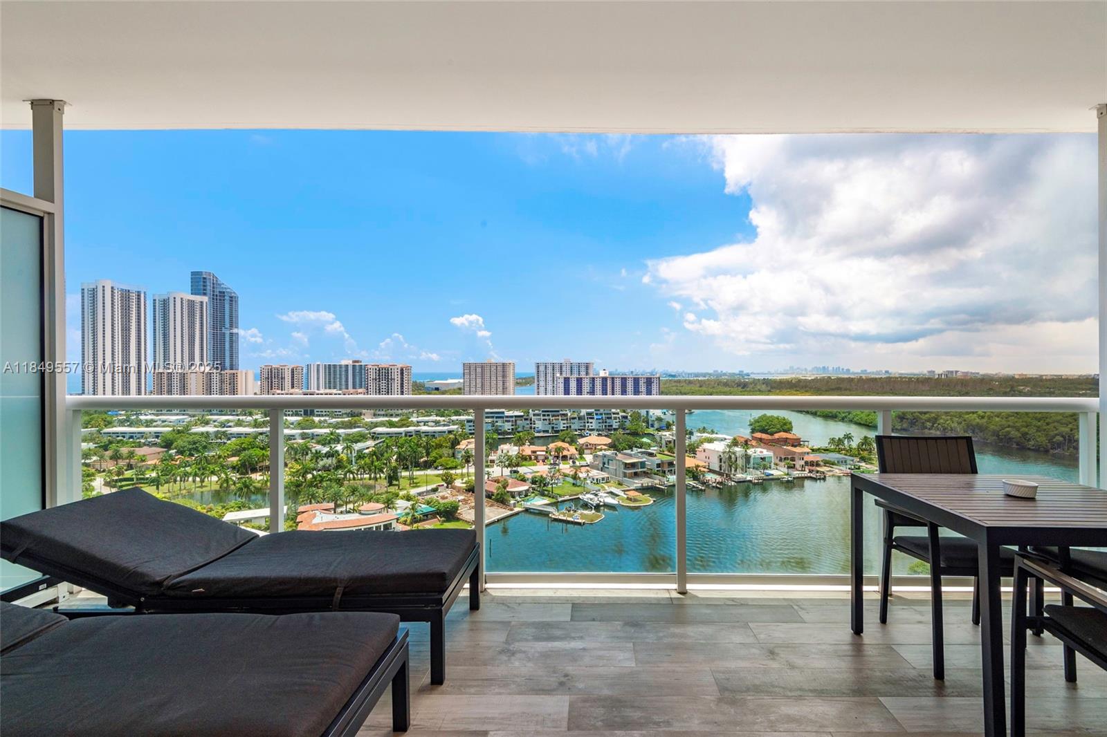 400 SUNNY ISLES CONDO EAS - Residential Lease