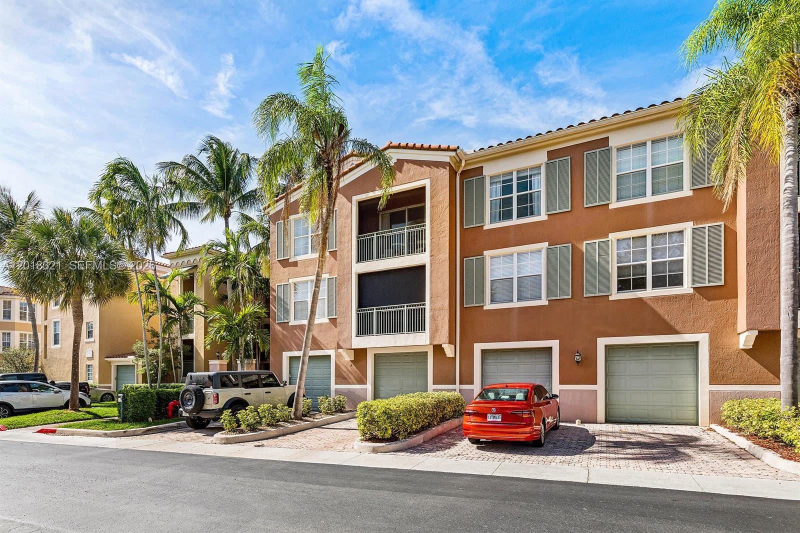 ST ANDREWS AT POLO CLUB C - Residential