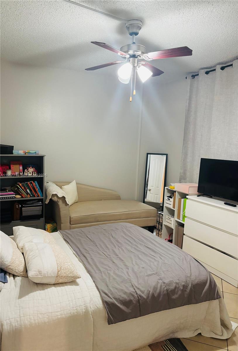 ROYAL PARK CONDO - Residential