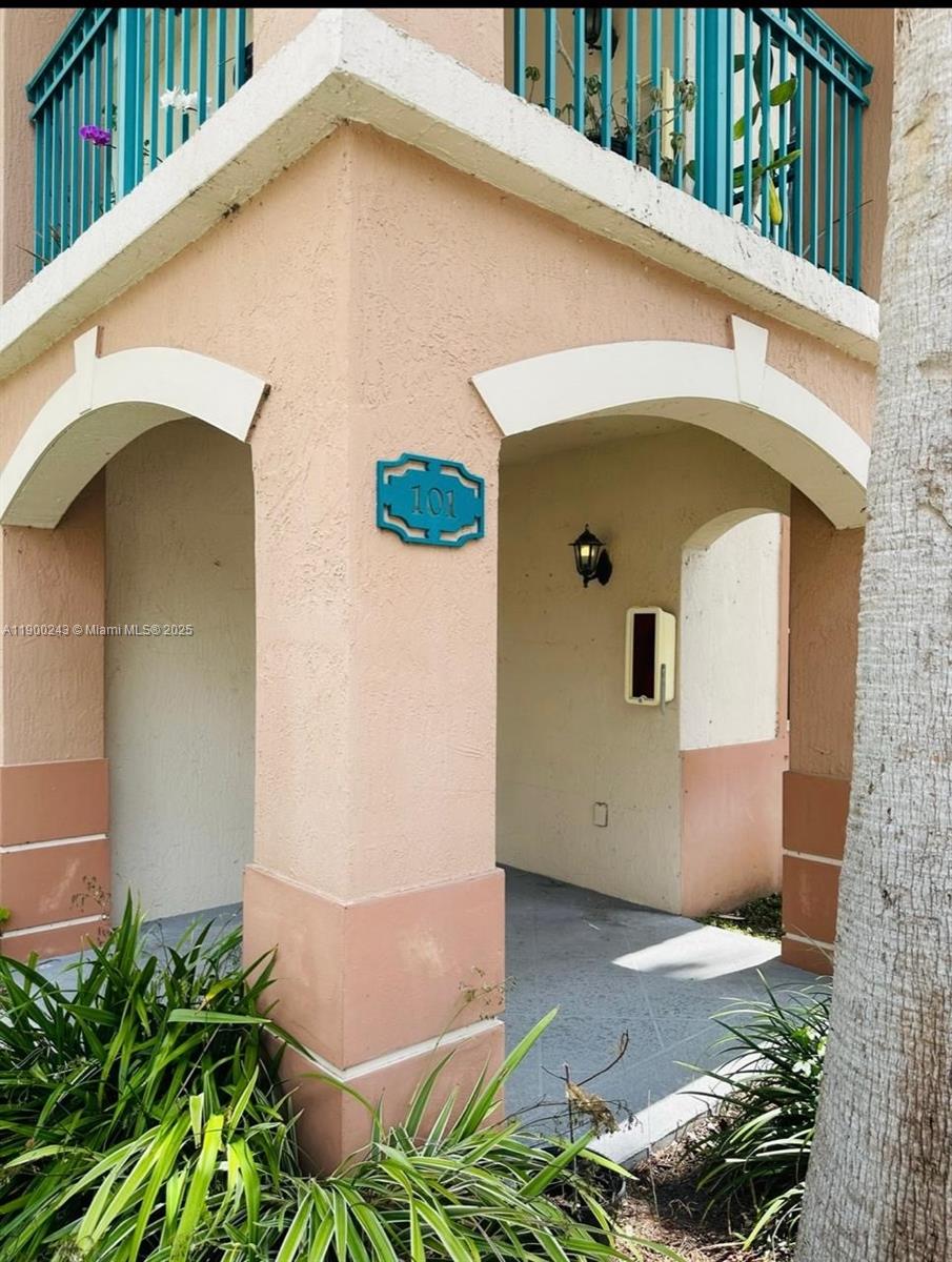 VENETIA GARDENS SOUTH CON - Residential