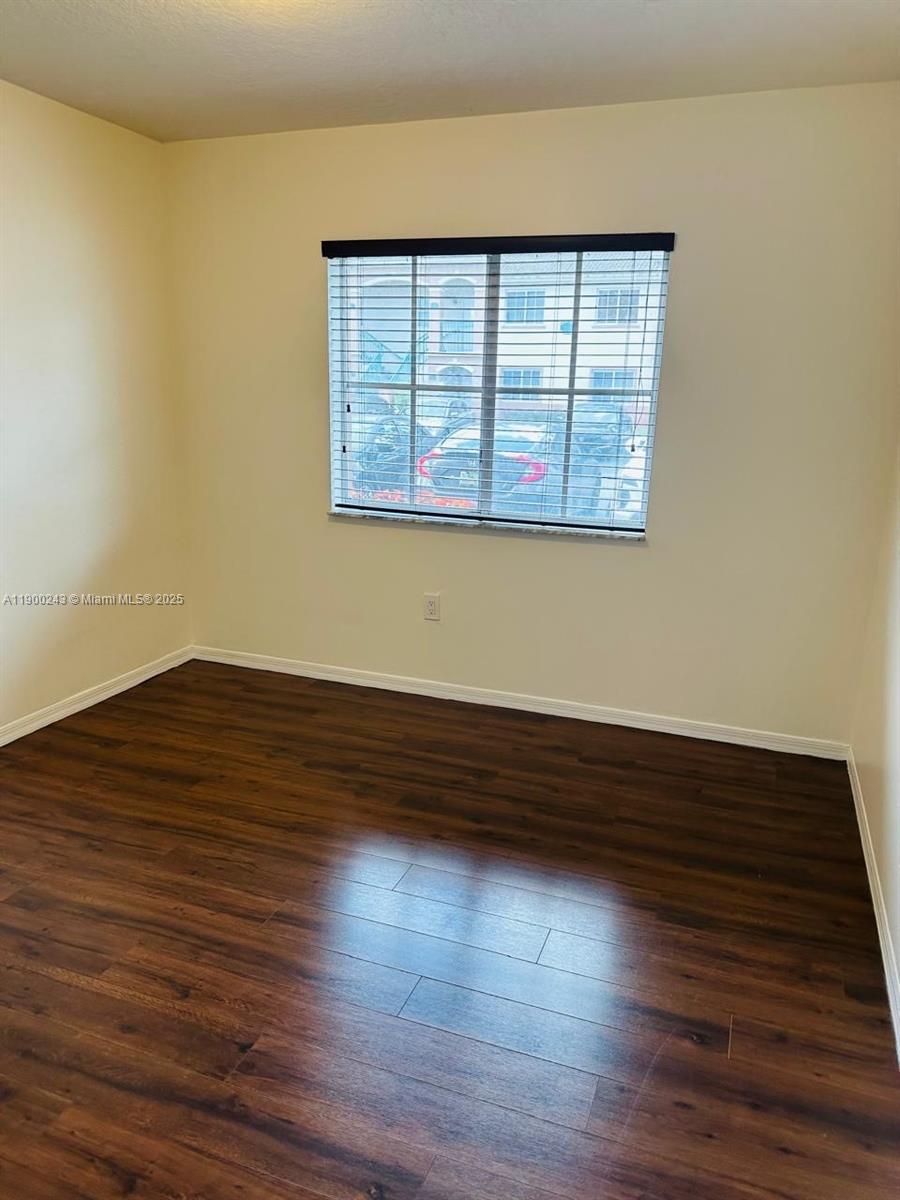 VENETIA GARDENS SOUTH CON - Residential