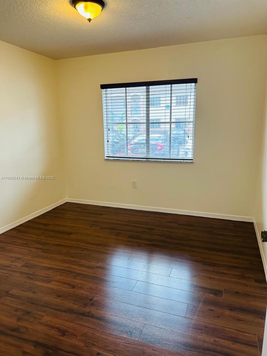 VENETIA GARDENS SOUTH CON - Residential