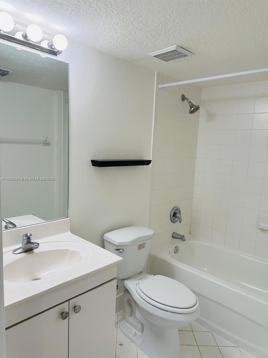VENETIA GARDENS SOUTH CON - Residential