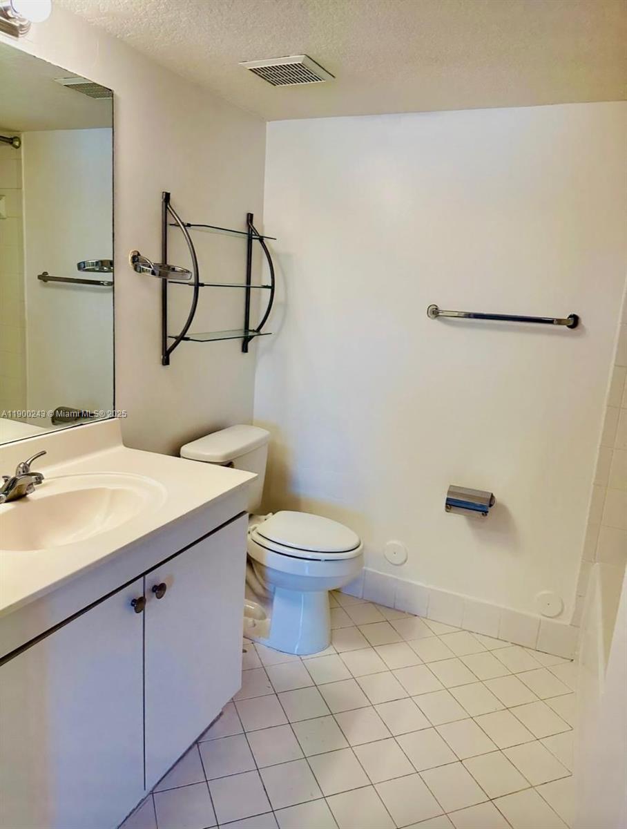 VENETIA GARDENS SOUTH CON - Residential