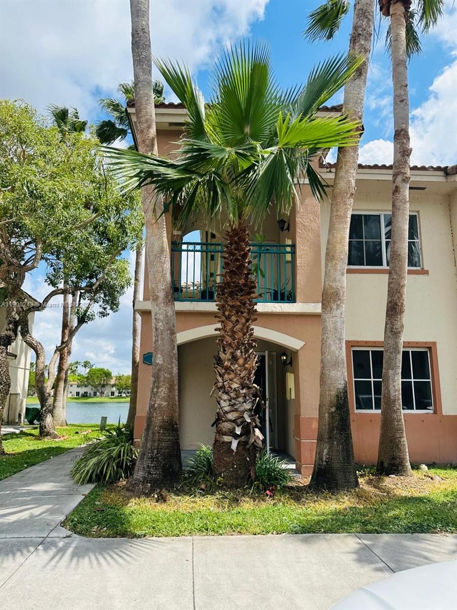 VENETIA GARDENS SOUTH CON - Residential