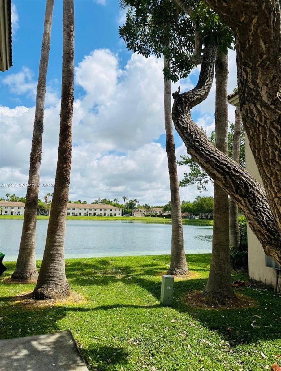 VENETIA GARDENS SOUTH CON - Residential