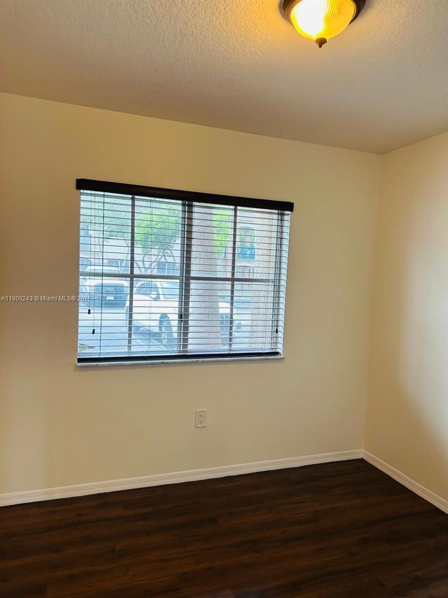 VENETIA GARDENS SOUTH CON - Residential