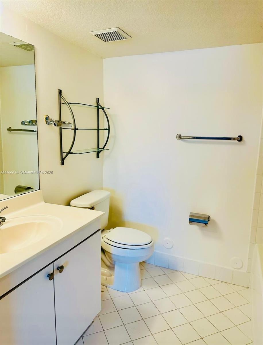 VENETIA GARDENS SOUTH CON - Residential