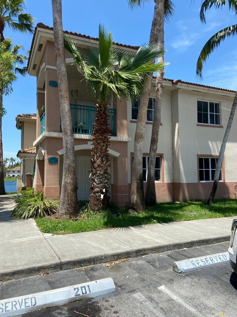 VENETIA GARDENS SOUTH CON - Residential
