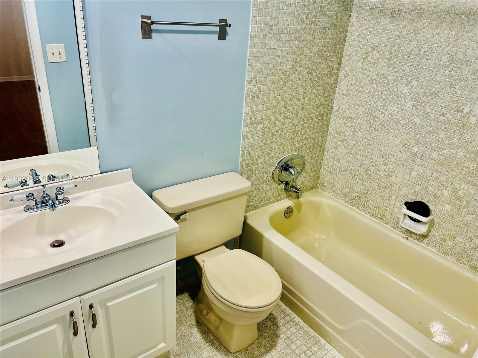 MANARANDA VILLAGE CONDO - Residential