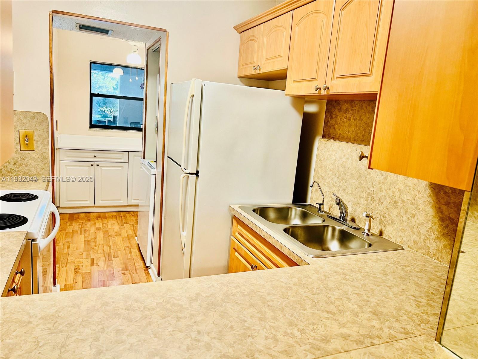 MANARANDA VILLAGE CONDO - Residential