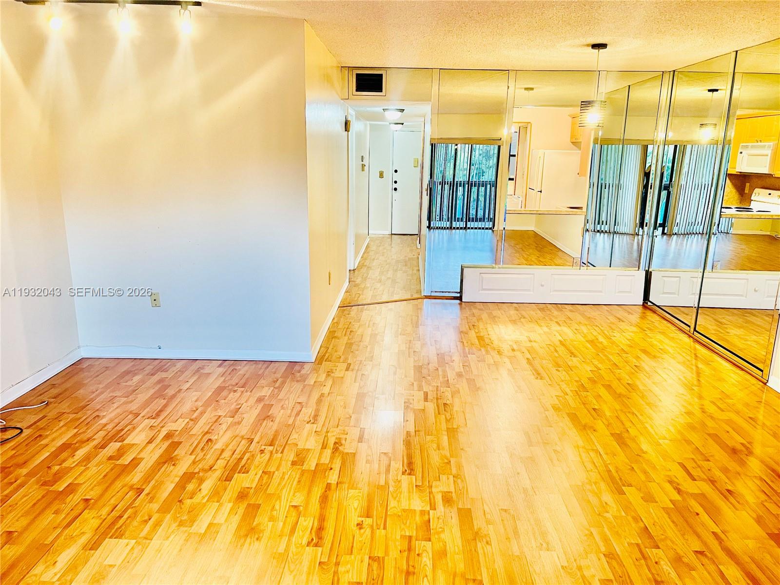 MANARANDA VILLAGE CONDO - Residential