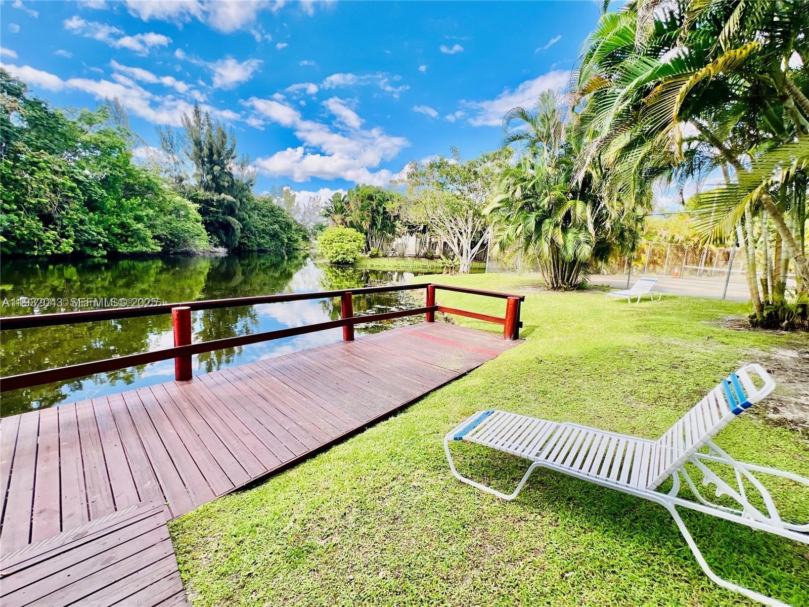 MANARANDA VILLAGE CONDO - Residential