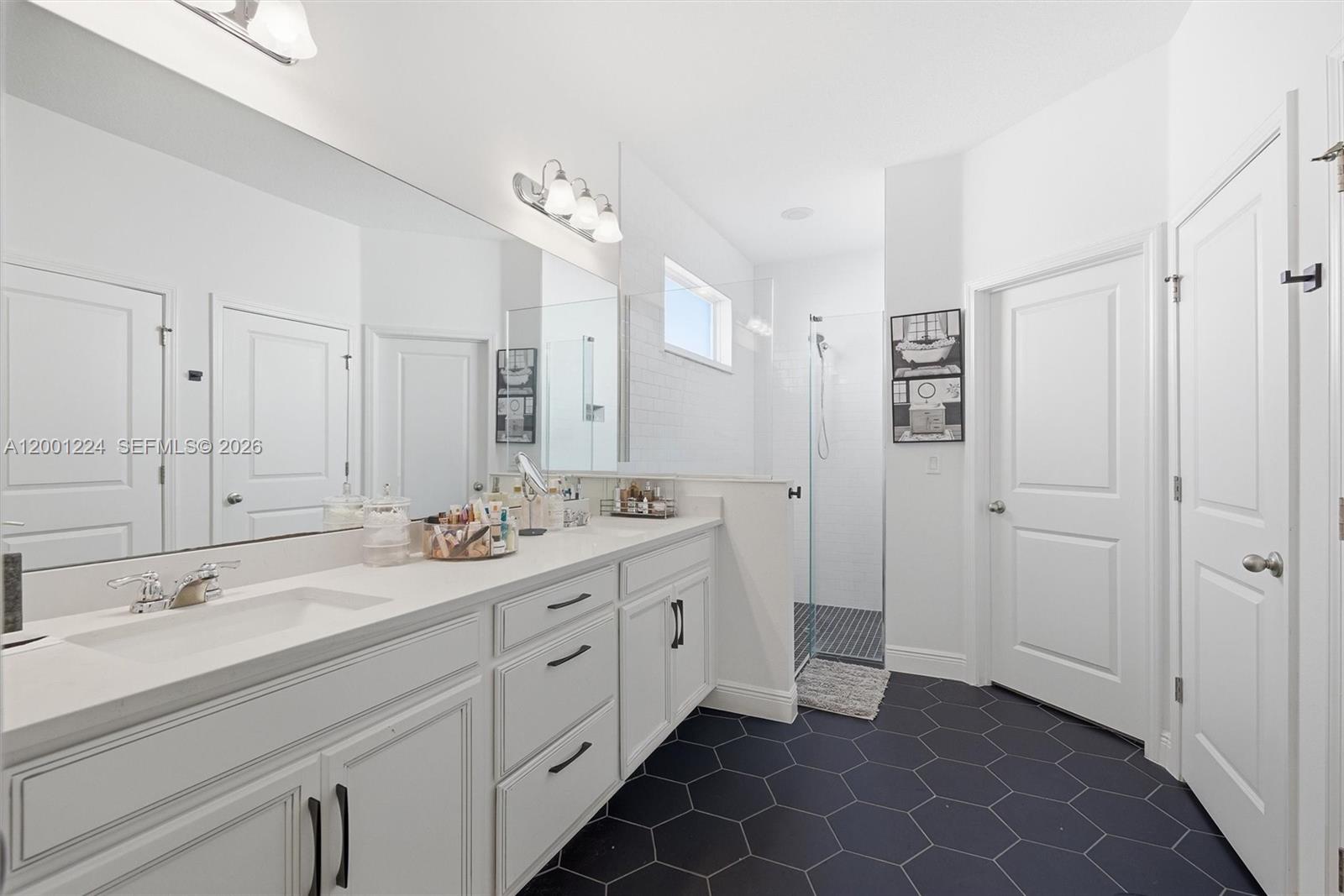 LAKESIDE AT HAMLIN - Residential