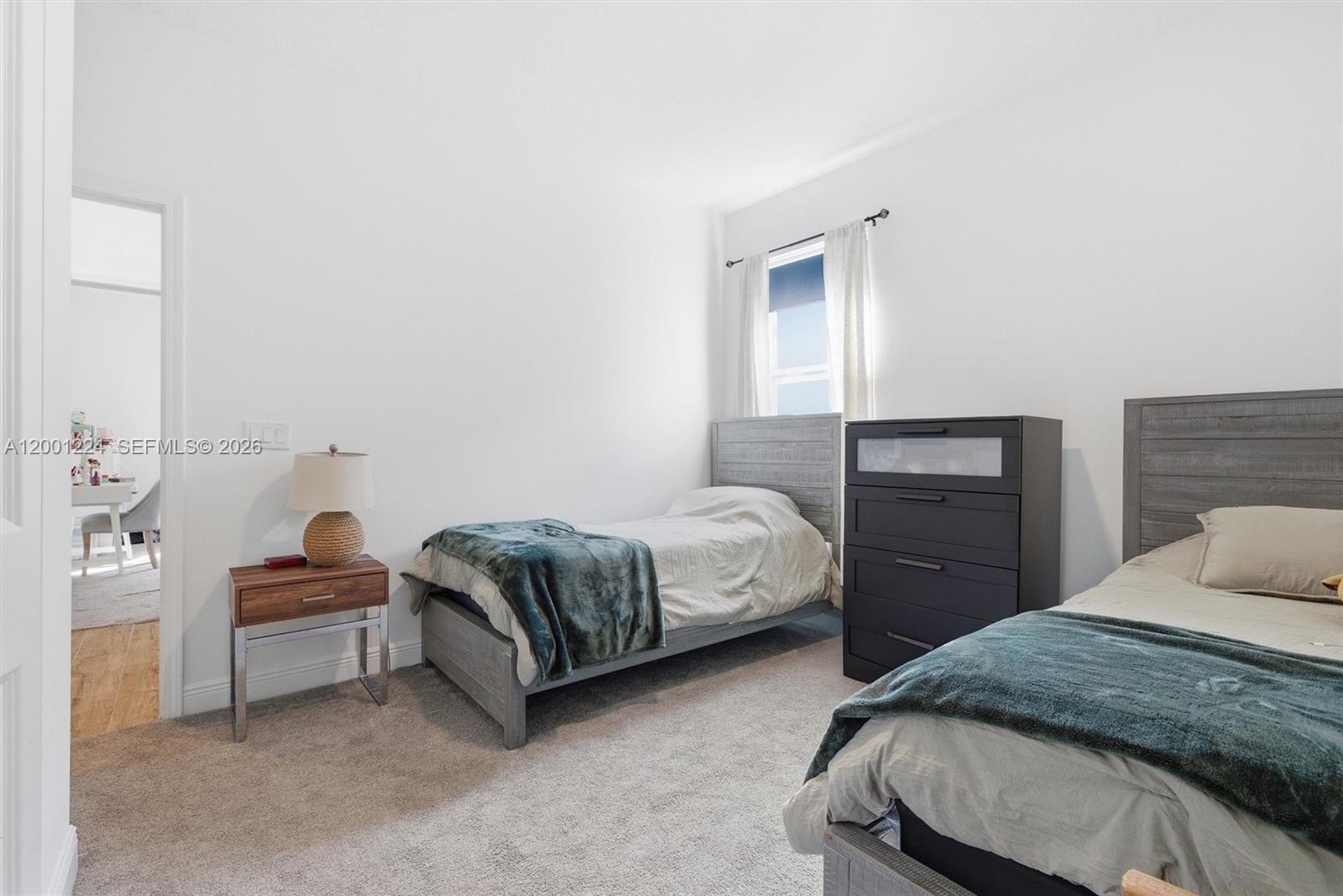 LAKESIDE AT HAMLIN - Residential