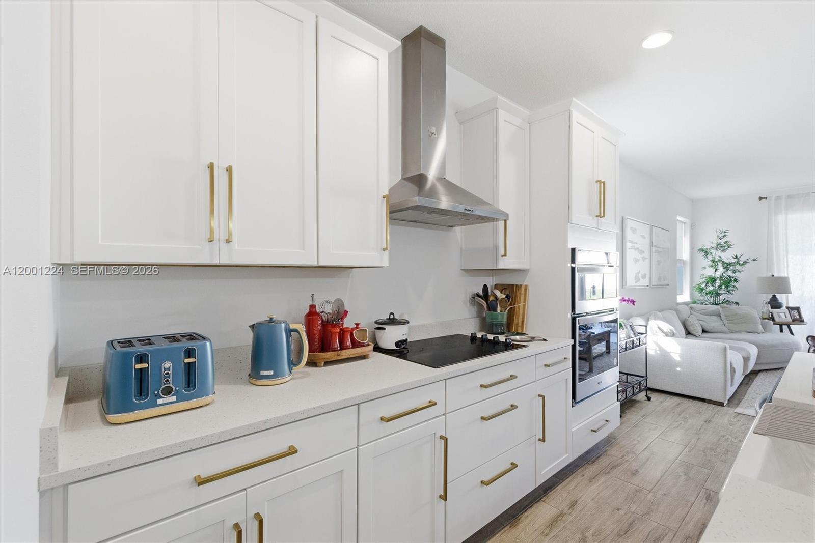 LAKESIDE AT HAMLIN - Residential