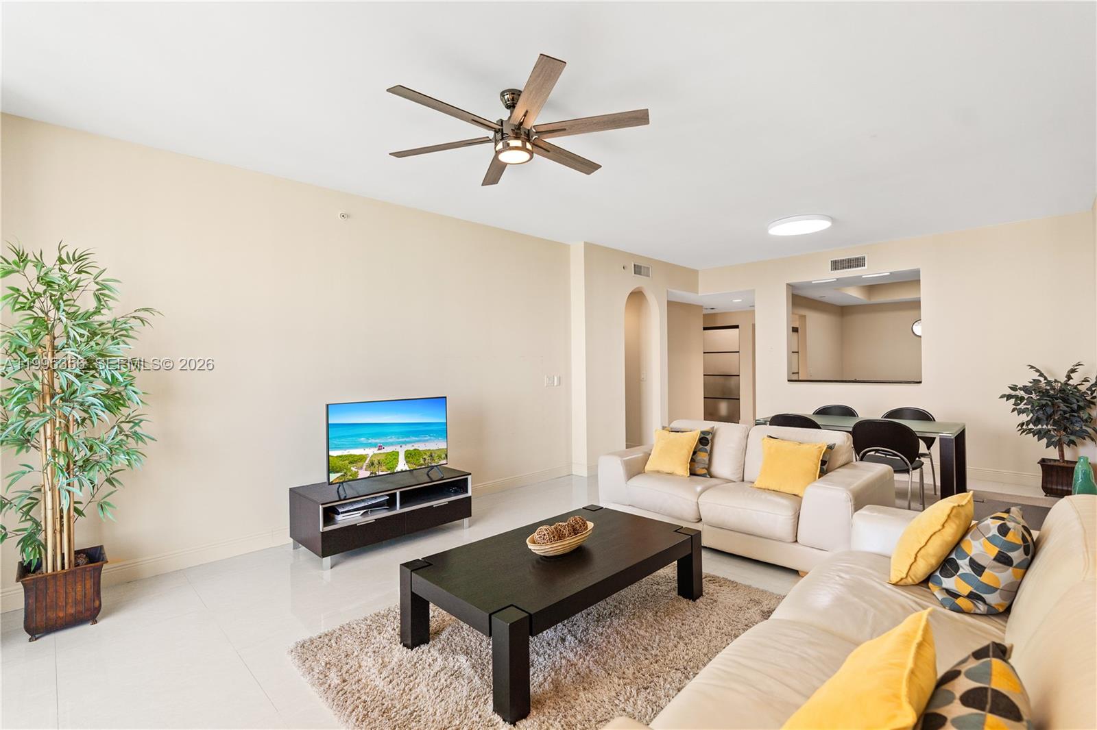 AVENTURA MARINA CONDO NUM - Residential