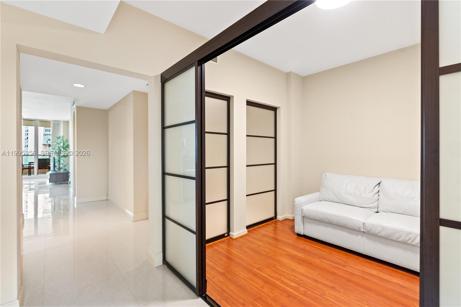 AVENTURA MARINA CONDO NUM - Residential