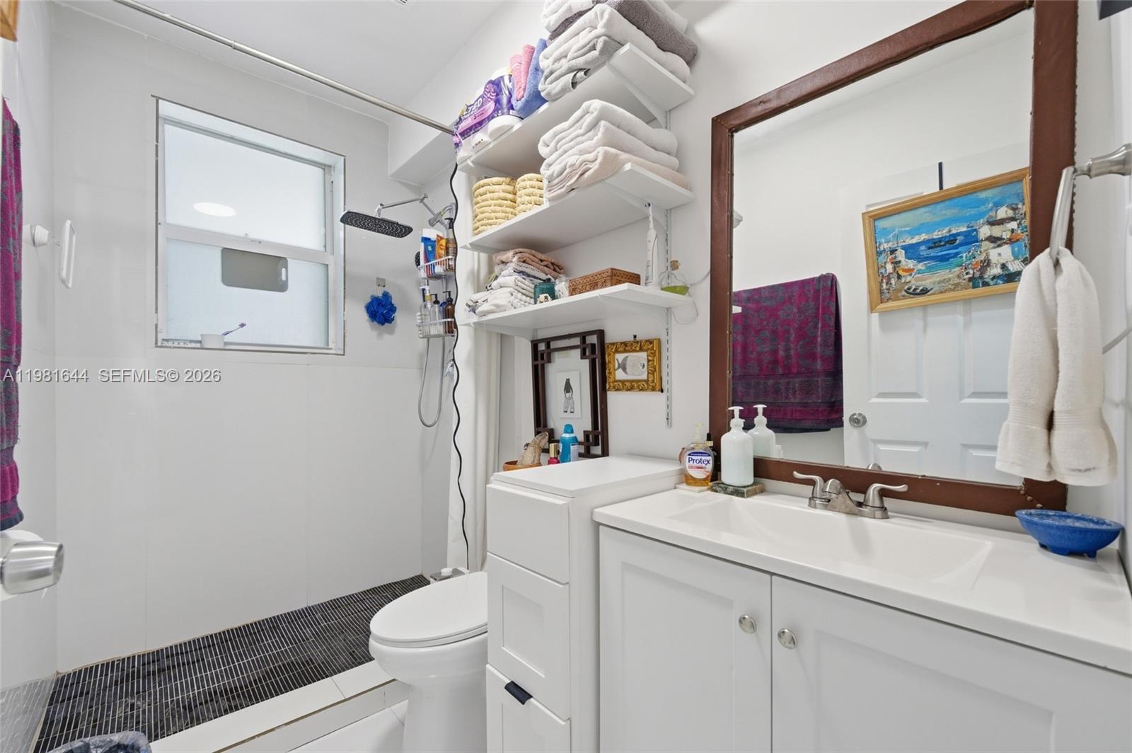 COTTAGE VILLA TRACK - Residential Income