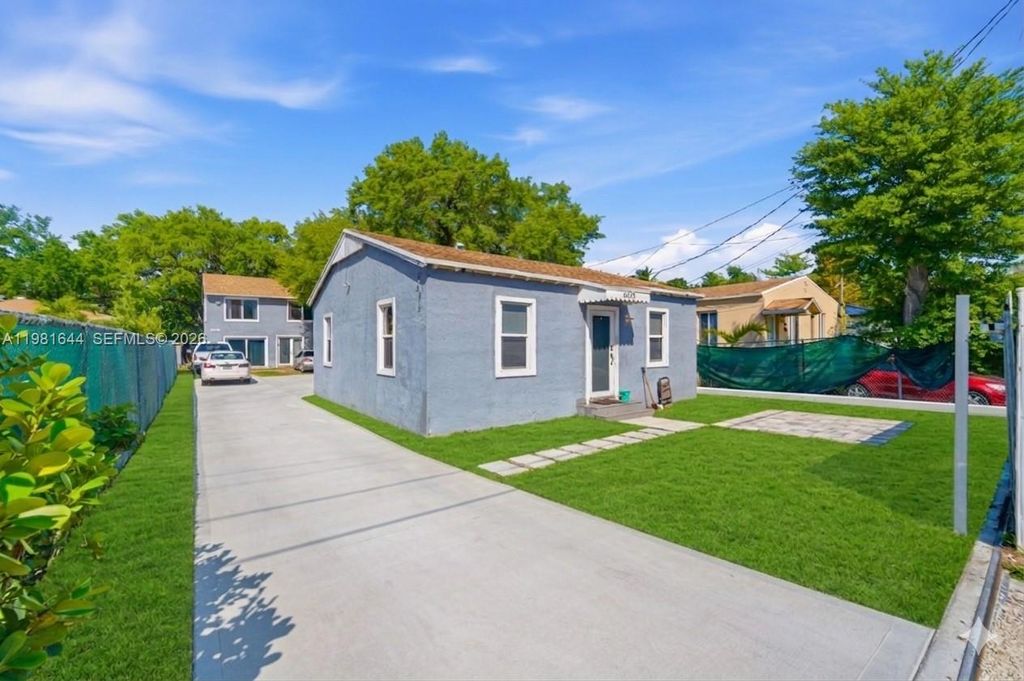 Photo of 6324 NW 1st Pl, Miami, FL 33150 (MLS # A11981644)