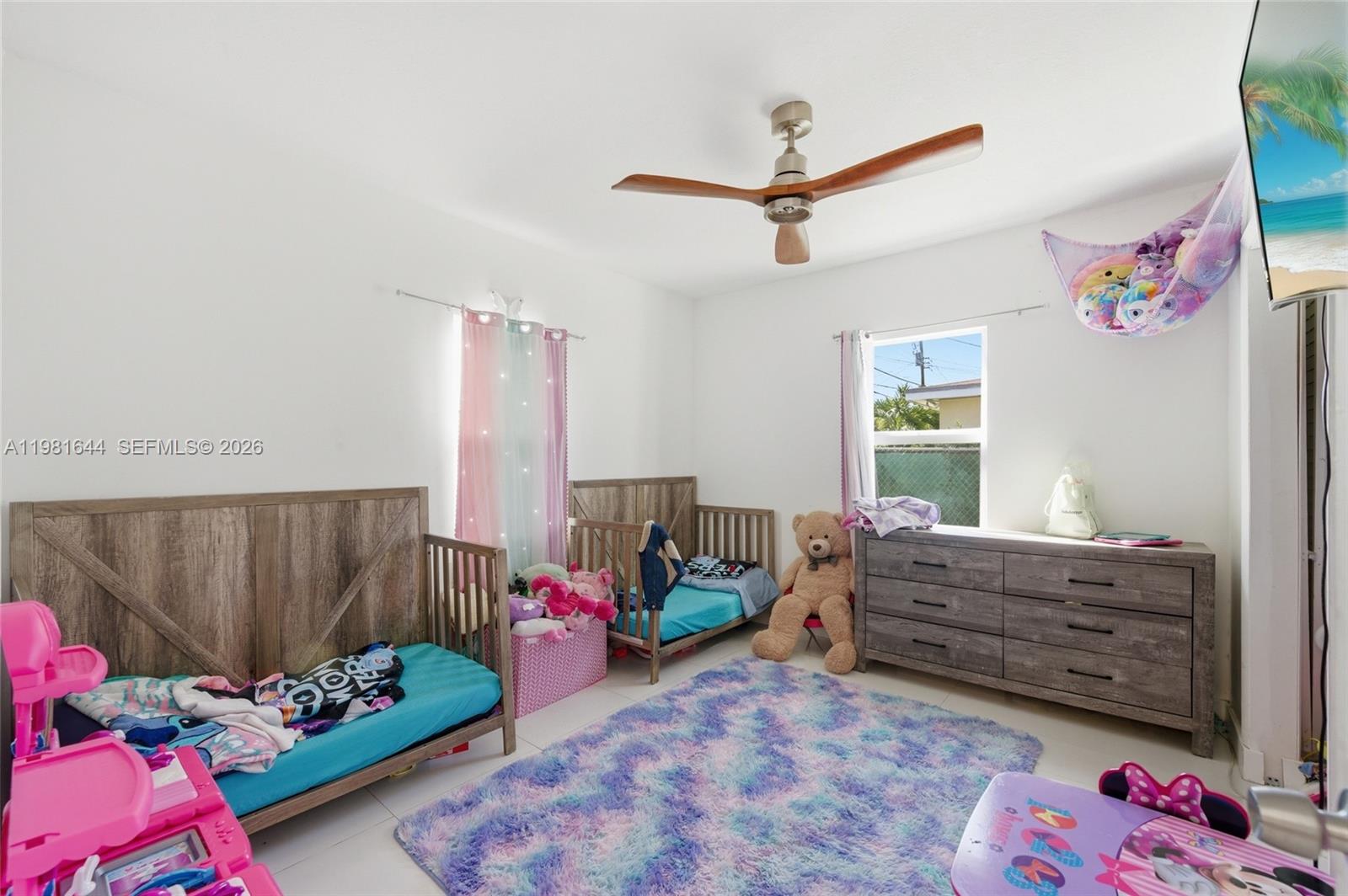 COTTAGE VILLA TRACK - Residential Income