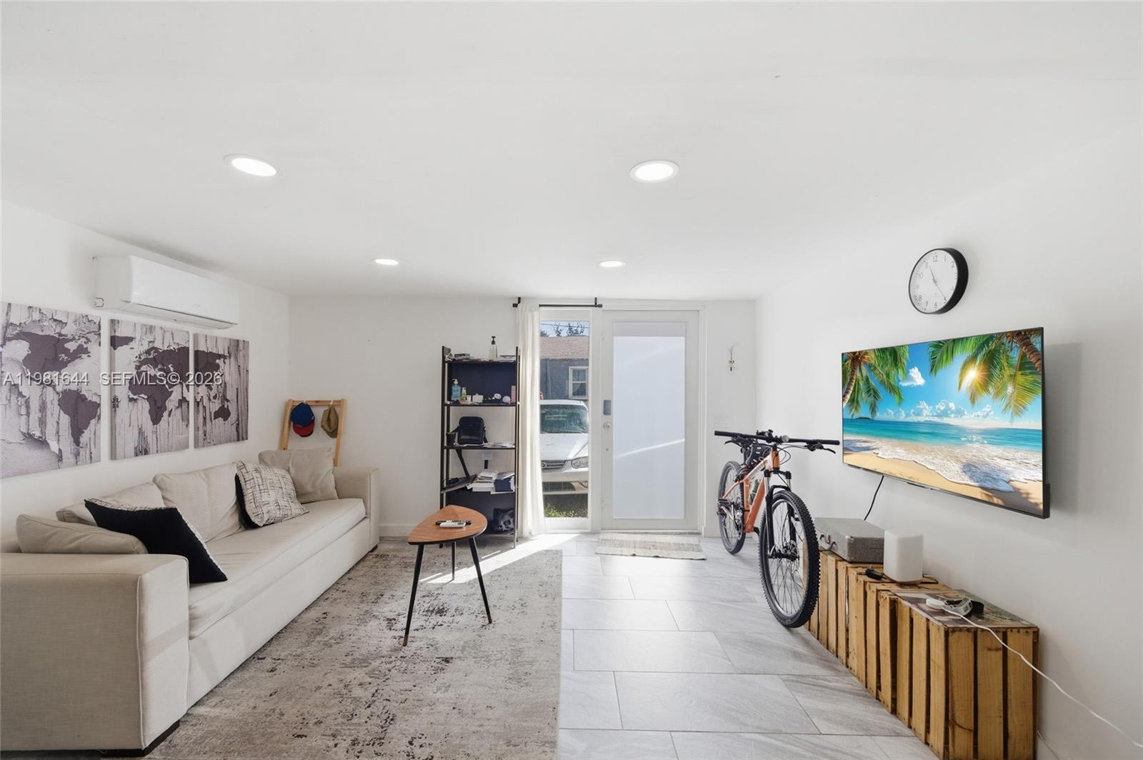 COTTAGE VILLA TRACK - Residential Income