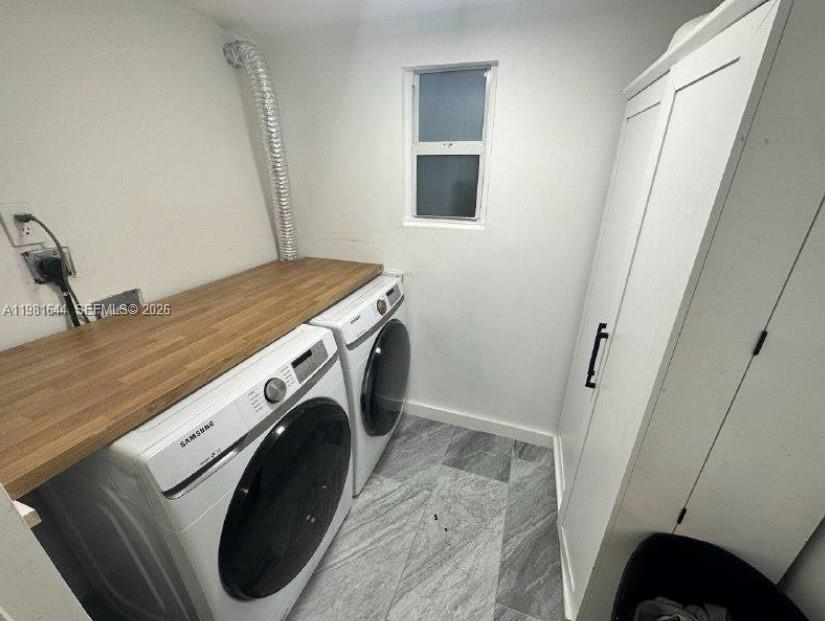 COTTAGE VILLA TRACK - Residential Income