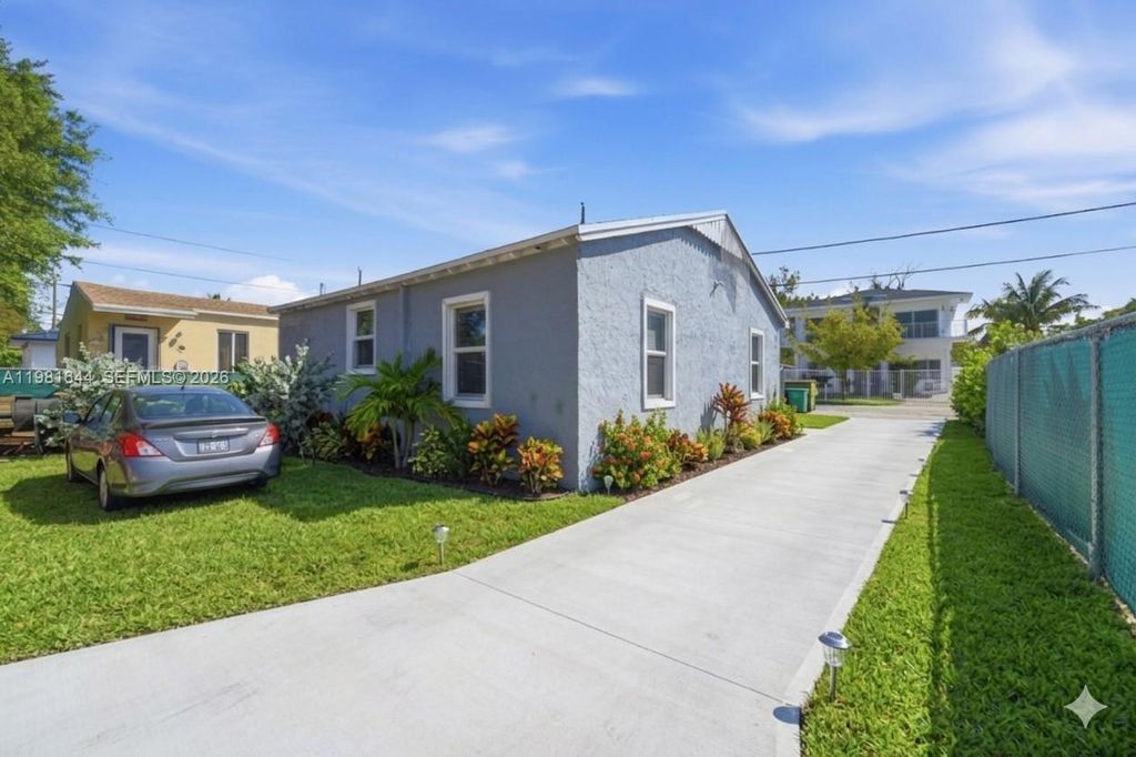 Photo of 6324 NW 1st Pl, Miami, FL 33150 (MLS # A11981644)