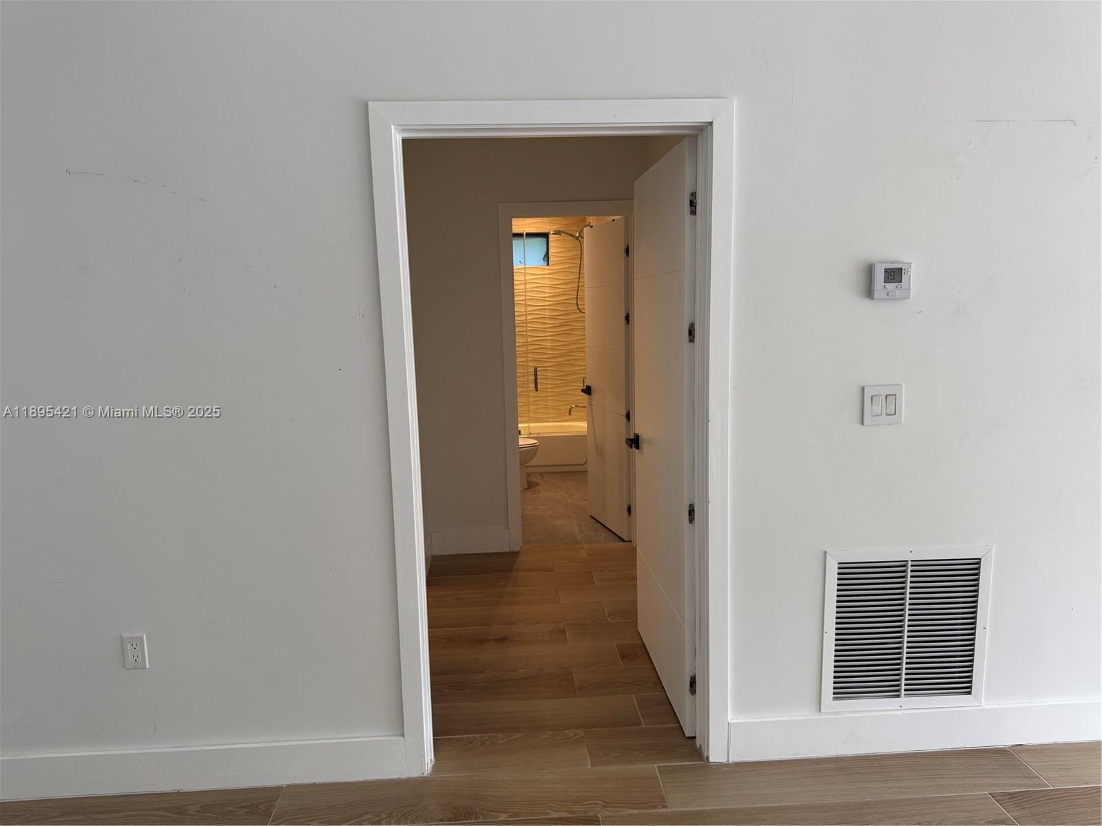 MIAMI SHORES SEC 8 REV - Residential