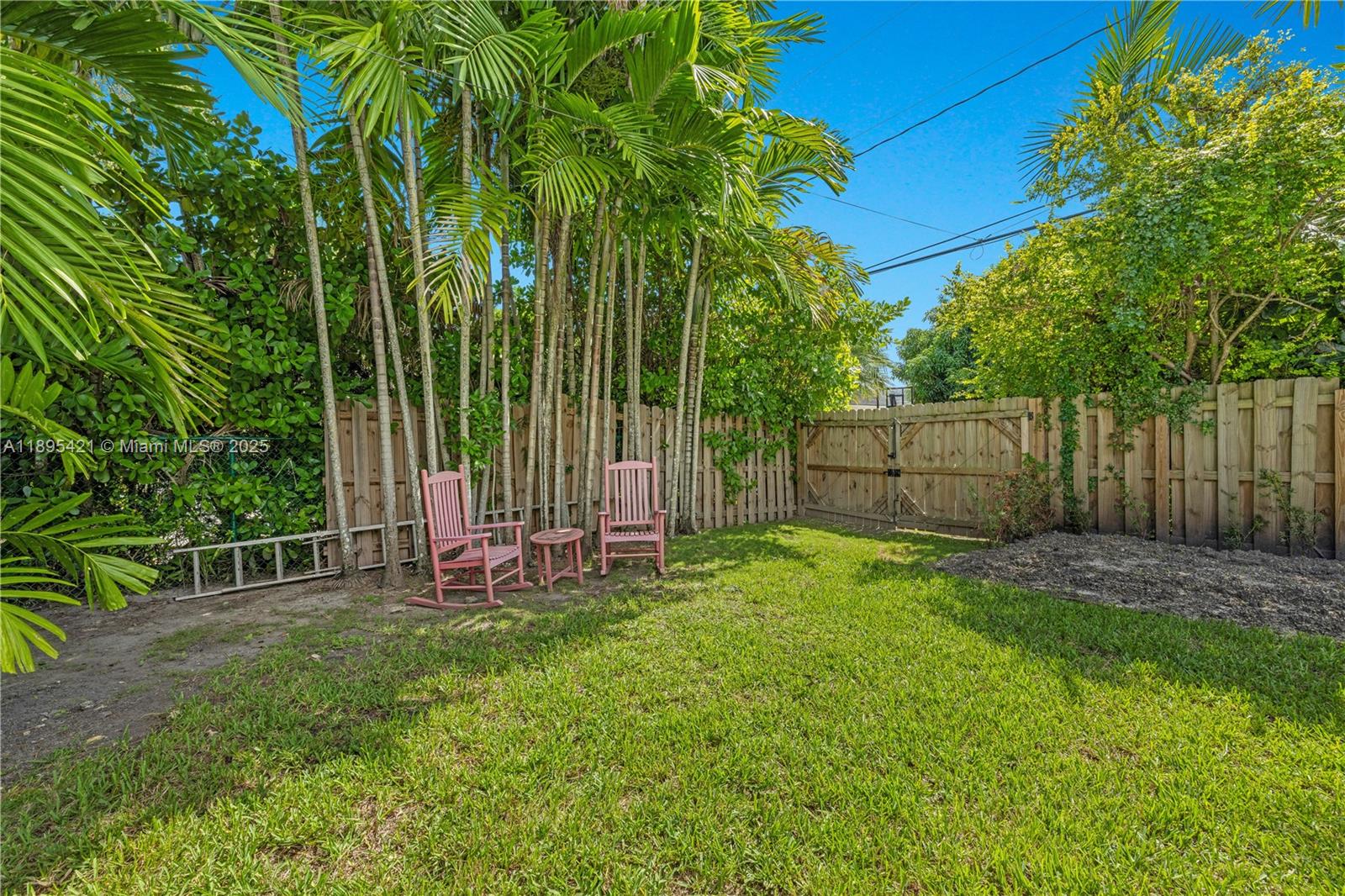 MIAMI SHORES SEC 8 REV - Residential