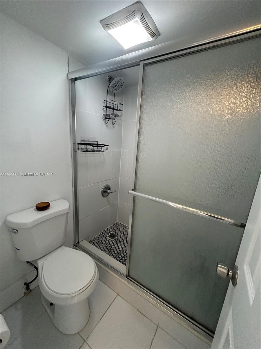 WINDWARD II CONDO - Residential Lease