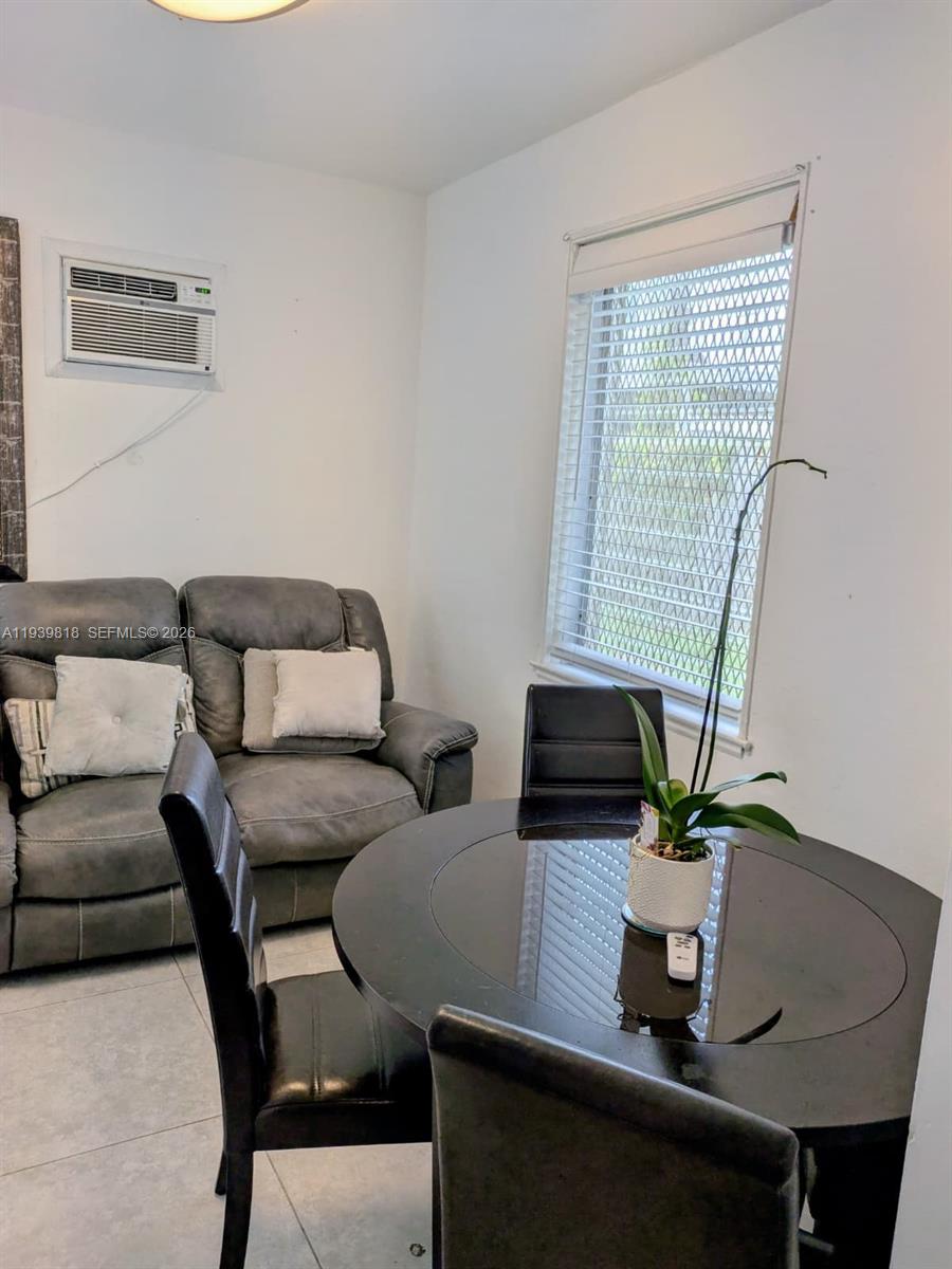 HARRIS ESTATES - Residential