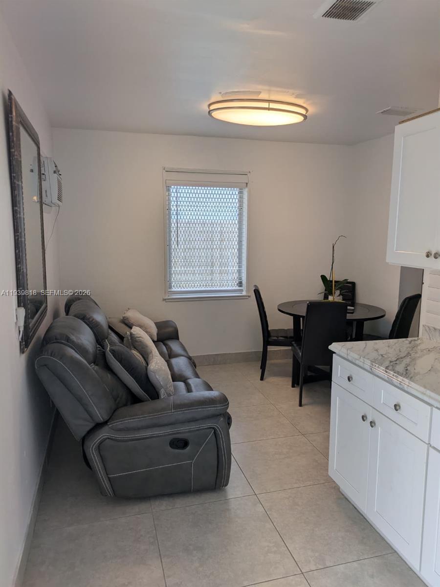 HARRIS ESTATES - Residential