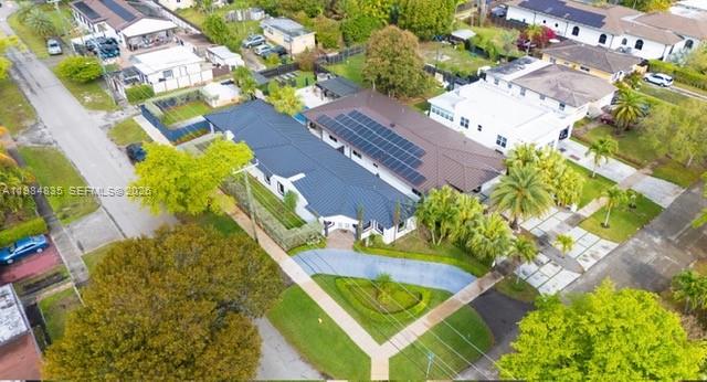 COUNTRY CLUB ESTATES SEC - Residential