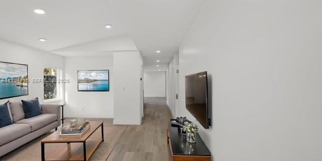 COUNTRY CLUB ESTATES SEC - Residential