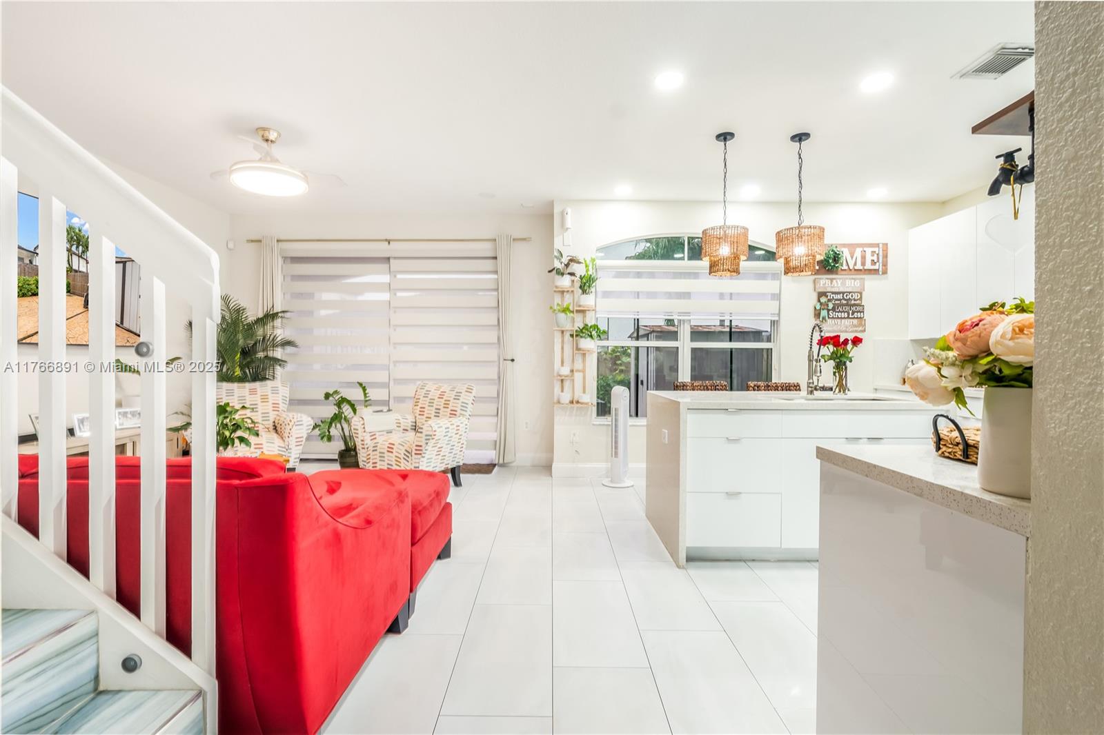 AB AT TAMIAMI TRAIL PHASE - Residential