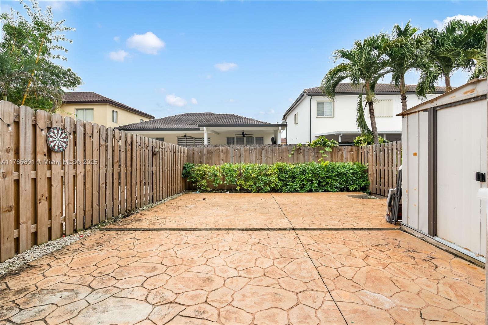 AB AT TAMIAMI TRAIL PHASE - Residential