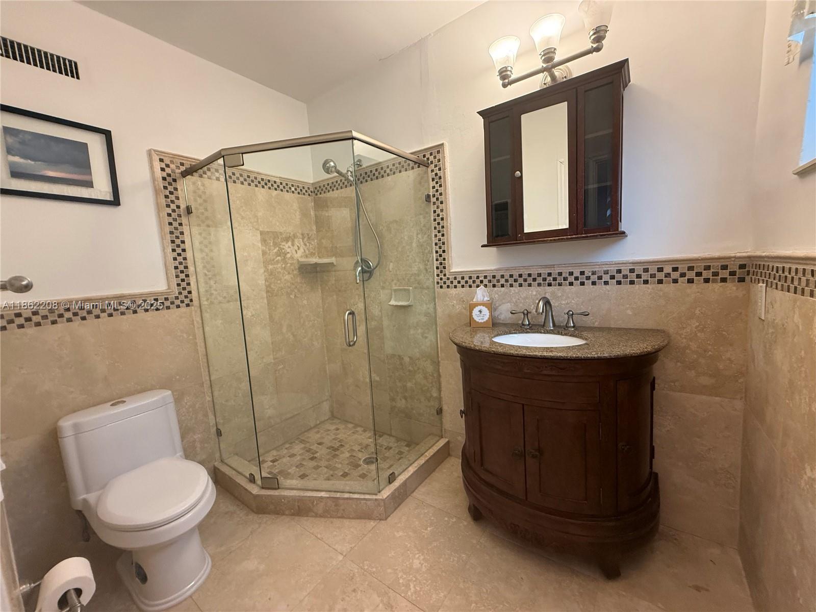 1101 CONDO - Residential Lease