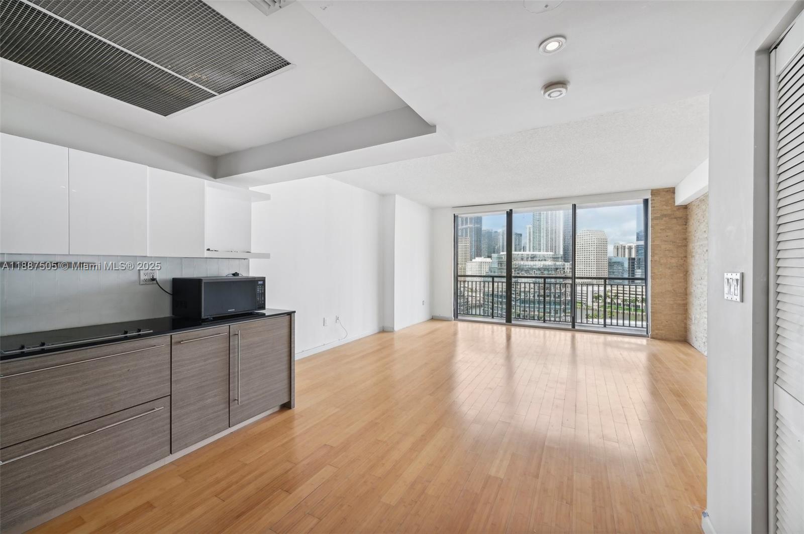 BRICKELL KEY II CONDO - Residential Lease