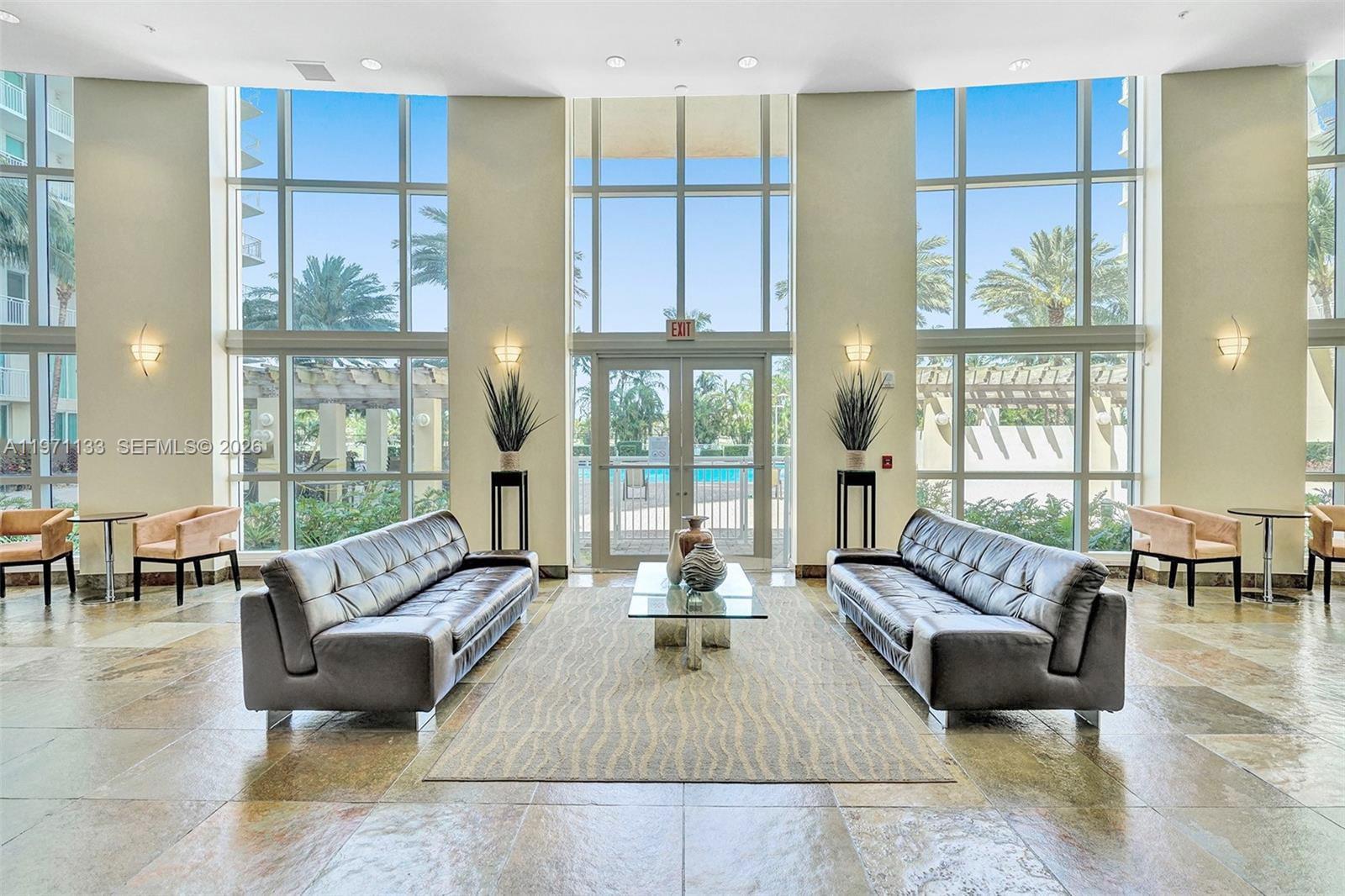 DUO CONDOMINIUM EAST - Residential