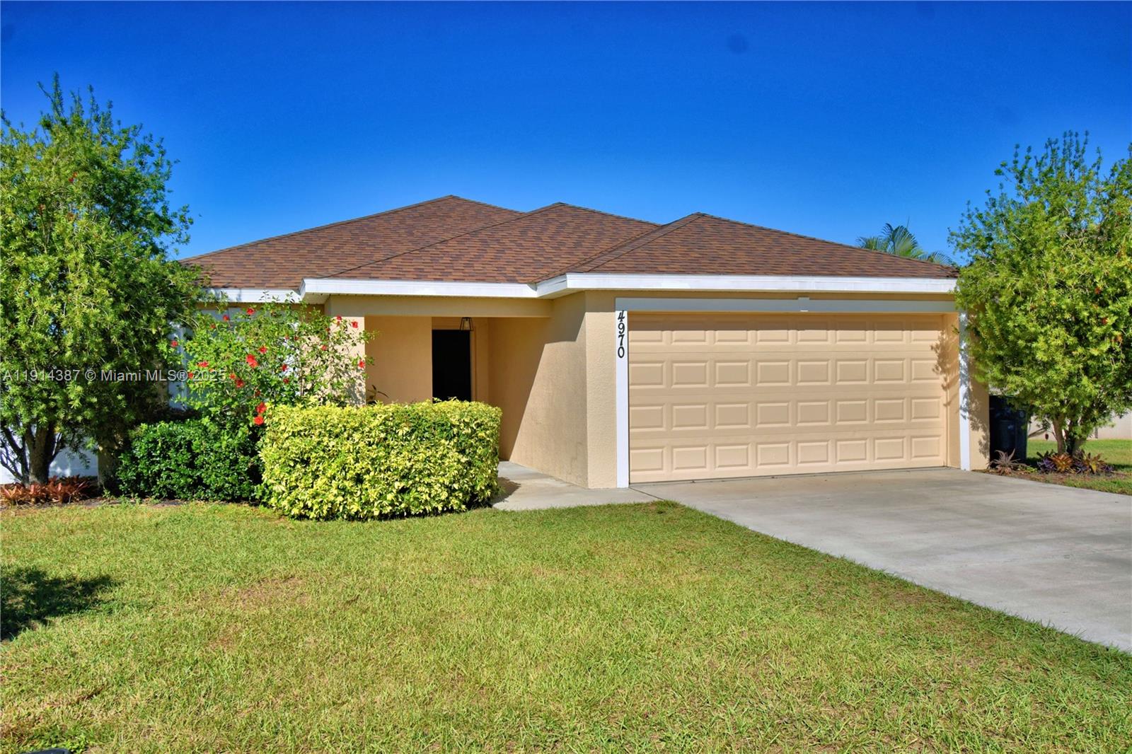 Mandolin 02 - Residential