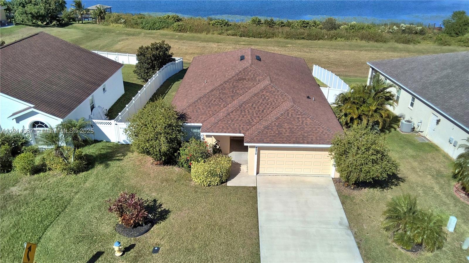 Mandolin 02 - Residential