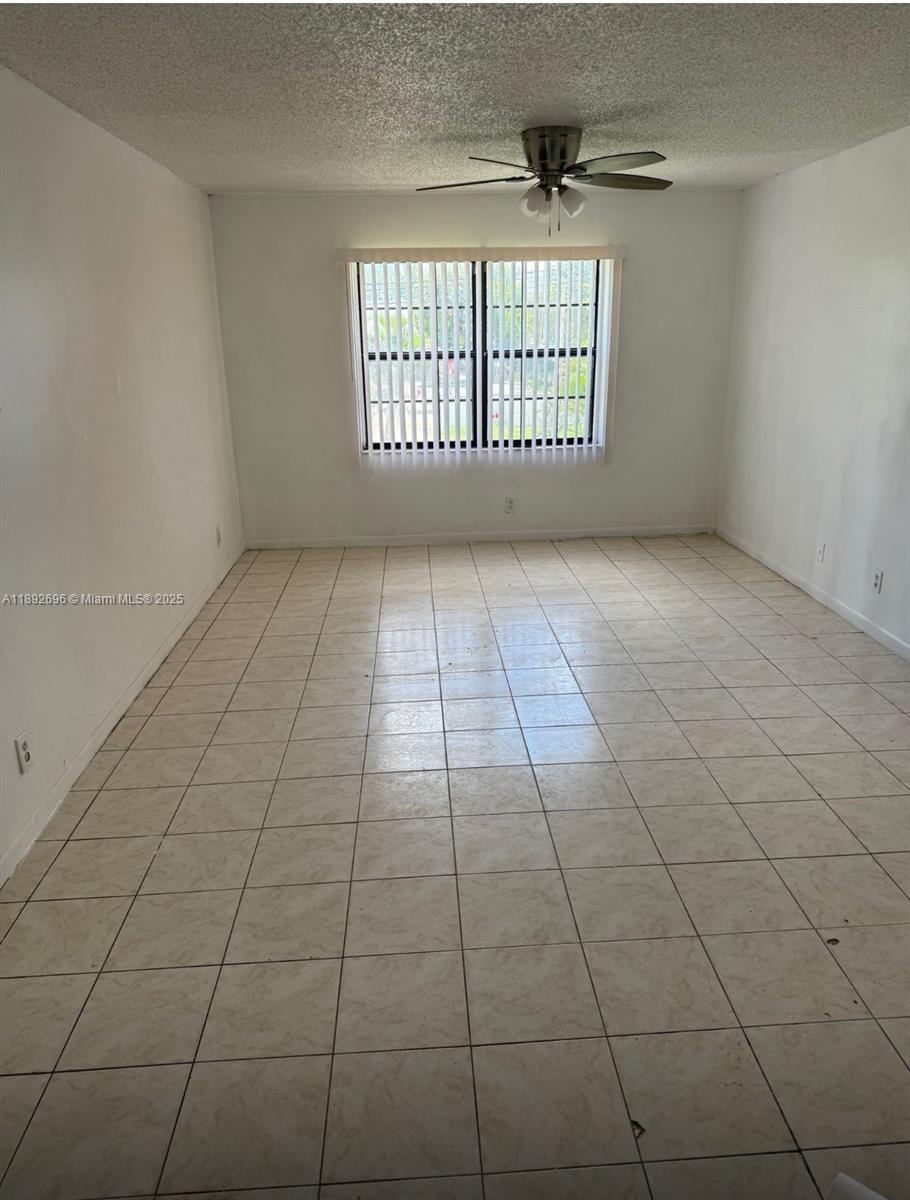 LINTON RIDGE CONDO - Residential Lease