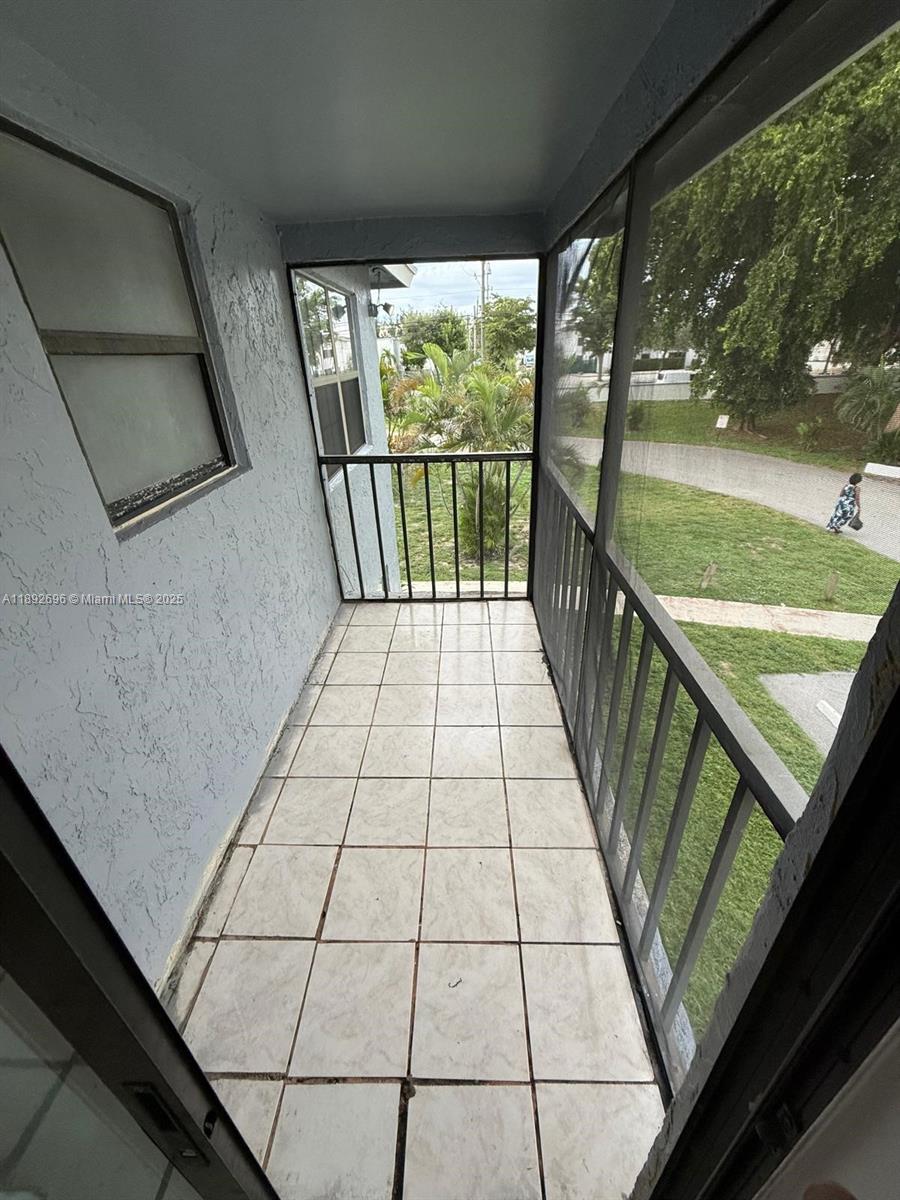 LINTON RIDGE CONDO - Residential Lease