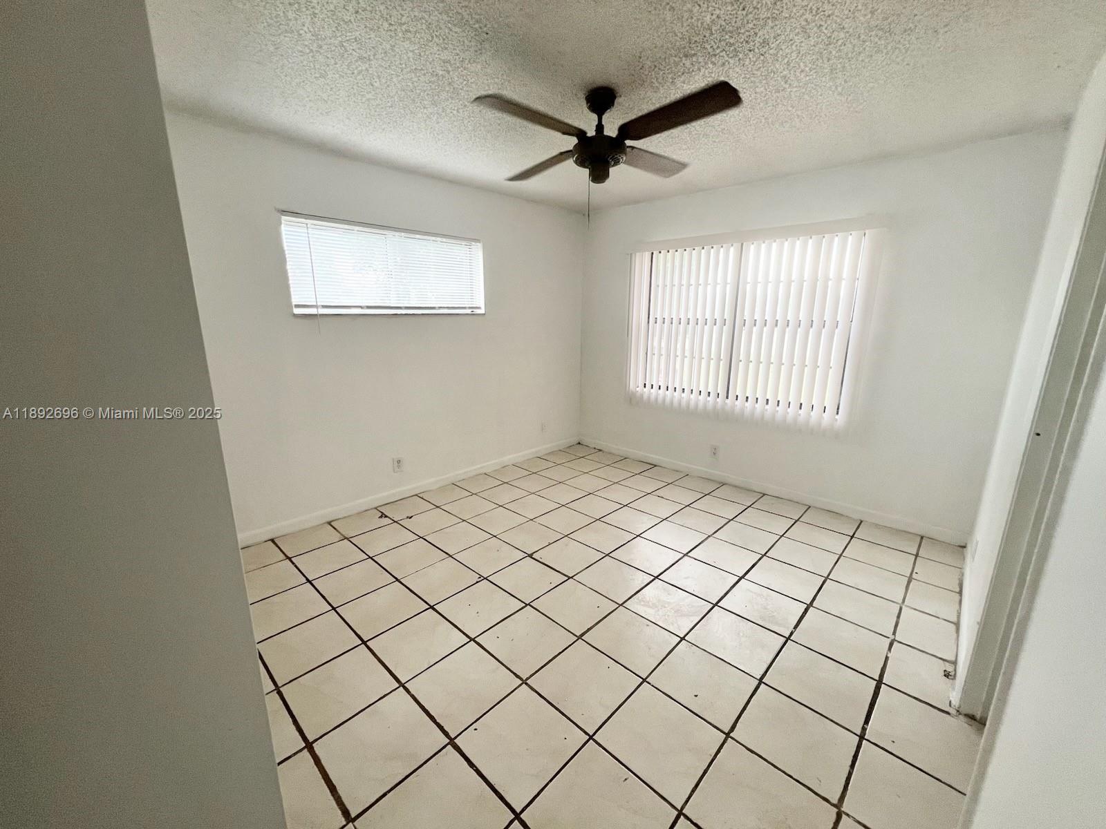 LINTON RIDGE CONDO - Residential Lease