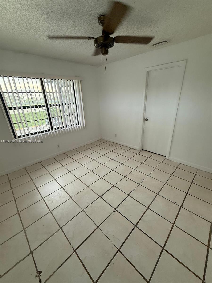 LINTON RIDGE CONDO - Residential Lease